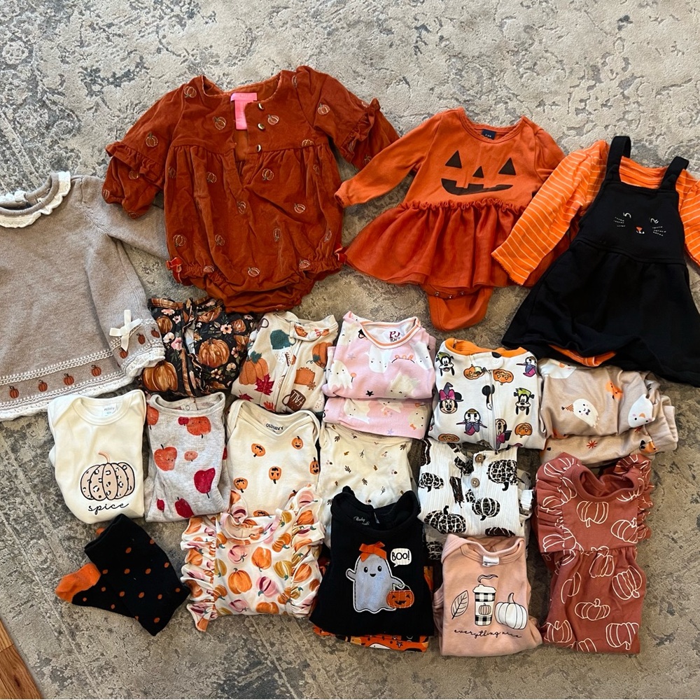 Lot of Baby Girl Fall and Halloween Clothes 3-6 Months